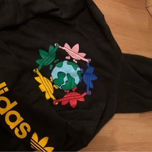 Adidas Pullover hoodie